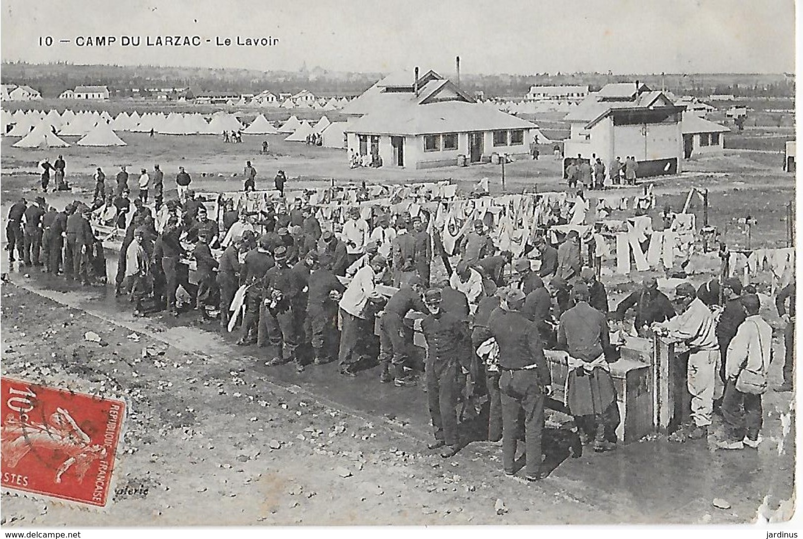 CAMP DU LARZAC ( Aveyron )  : Le LAVOIR  Bien Occupé (1910 ) - Autres & Non Classés