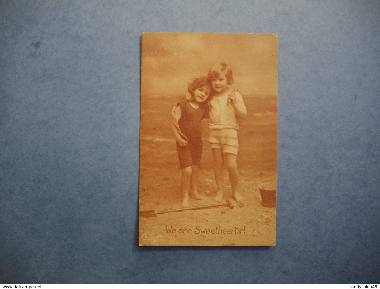 Edition Raphael TUCK  -  Carte Photo Jeunes Enfants à La Plage   -  We Are Sweethearts !  - - Autres & Non Classés