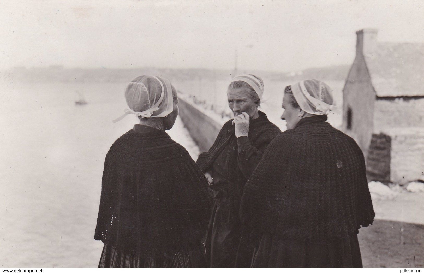 Au Pays Breton -Costumes De Douarnenez - Douarnenez