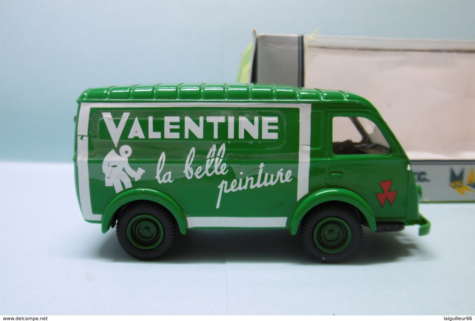 Macadam - RENAULT 1000 KG Valentine Camionnette Réf. M013 BO 1/43 - Utilitari