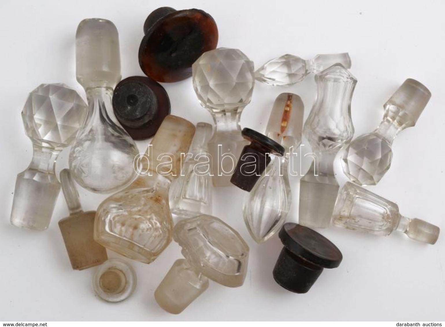 Üvegdugó Tétel: Különböző Formájú és Méretű üvegdugók, Apró Csorbákkal, Különböző Méretben, összesen 15 Db - Glass & Crystal