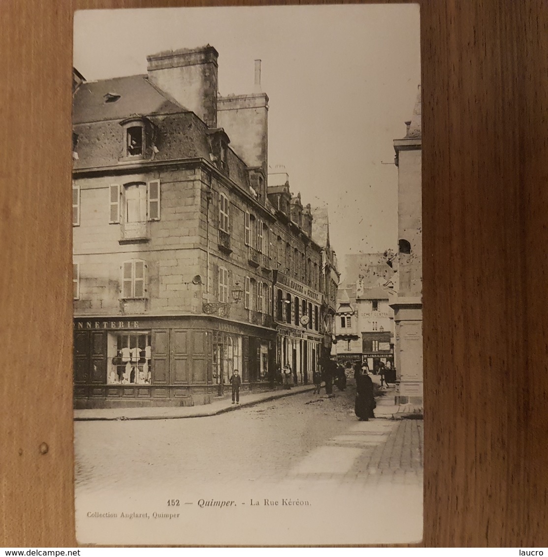 Quimper.la Rue Kereon - Quimper