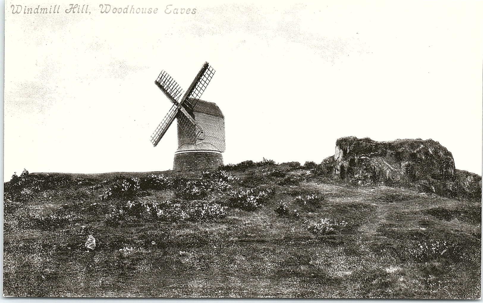 Real Photo, Windmill Hill, Woodhouse Eaves, Leicestershire - Windmills