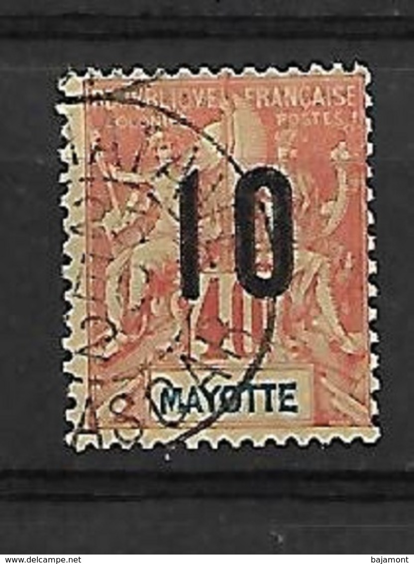 MAYOTTE N° 27. SURCHARGE. A VOIR POUR L'ESPACE ENTRE LES CHIFFRES. - Used Stamps