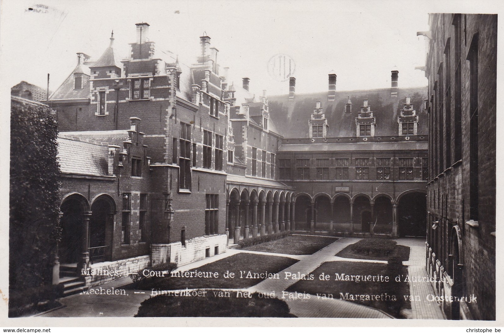 Mechelen, Malines, Binnenkoer Van Het Oud Paleis Van Margaretha Van Oostenrijk (pk58238) - Malines
