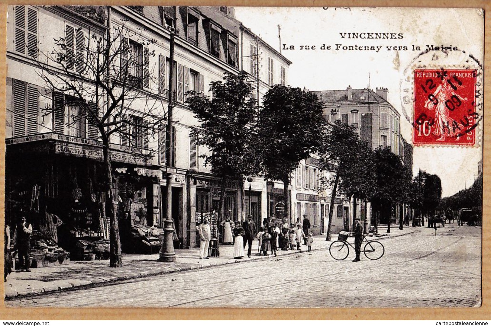 X94103 VINCENNES Val-de-Marne Clouterie Bazar Rue De FONTENAY Vers La Mairie Animation Villageoise 1909 - Vincennes