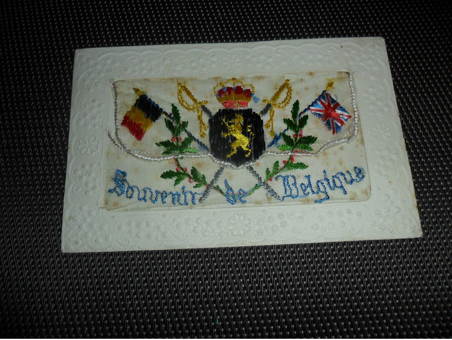 Carte Brodée ( 33 )  Geborduurde Kaart  Carte Enveloppe - Embroidered