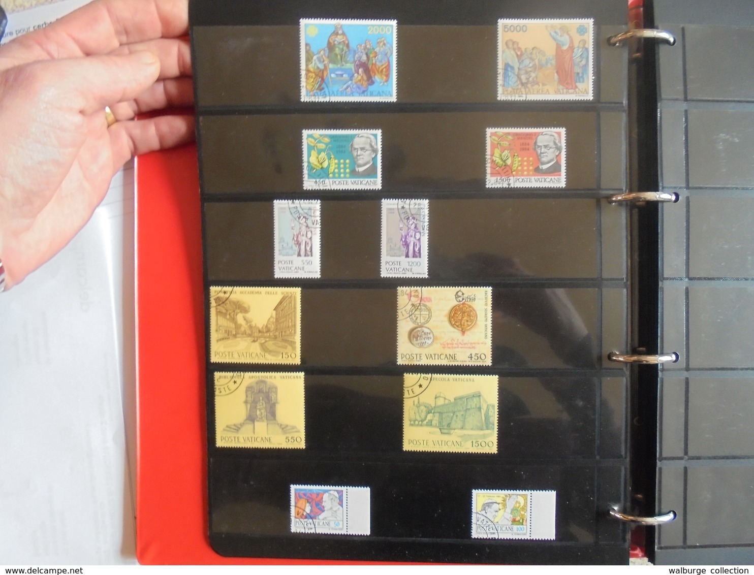 VATICAN TIMBRES+BLOCS+FDC JOLIE COLLECTION (2444) 1 KILO 900