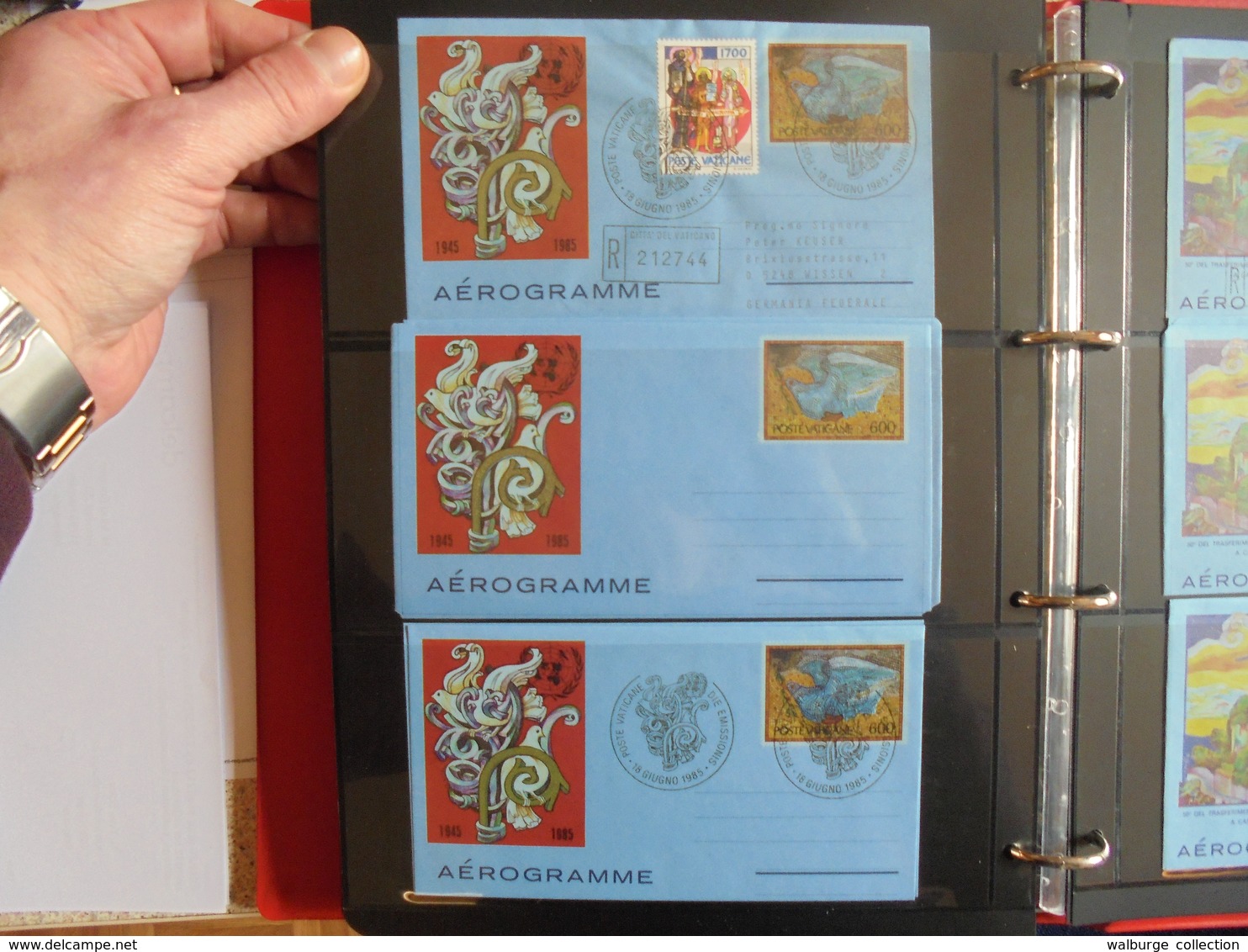 VATICAN TIMBRES+BLOCS+FDC JOLIE COLLECTION (2444) 1 KILO 900