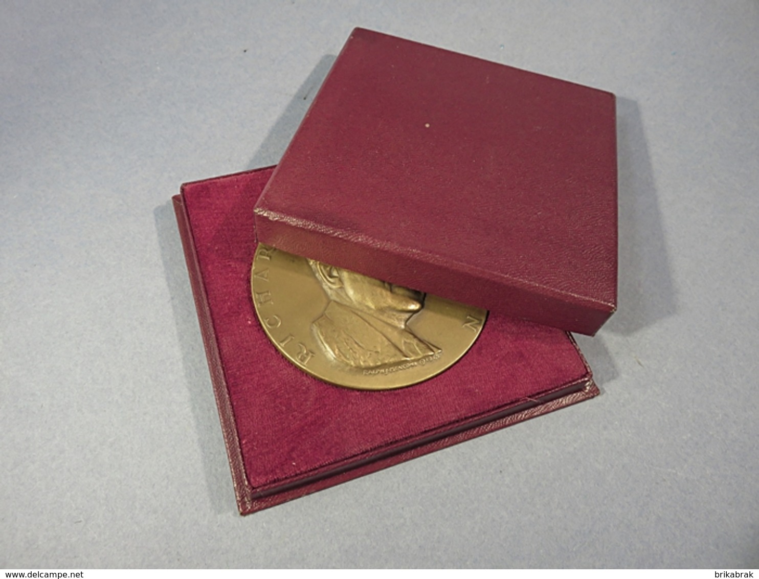 °° MEDAILLE EN BRONZE RICHARD NIXON 1969 + Président Etats Unis Amerique Menconi - Bronzes