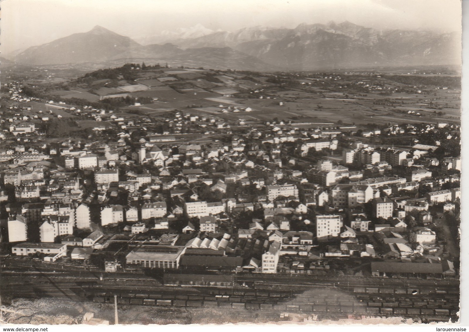 74 - ANNEMASSE - Vue Générale Aérienne; Dans Le Fond, Le Mont Blanc - Annemasse