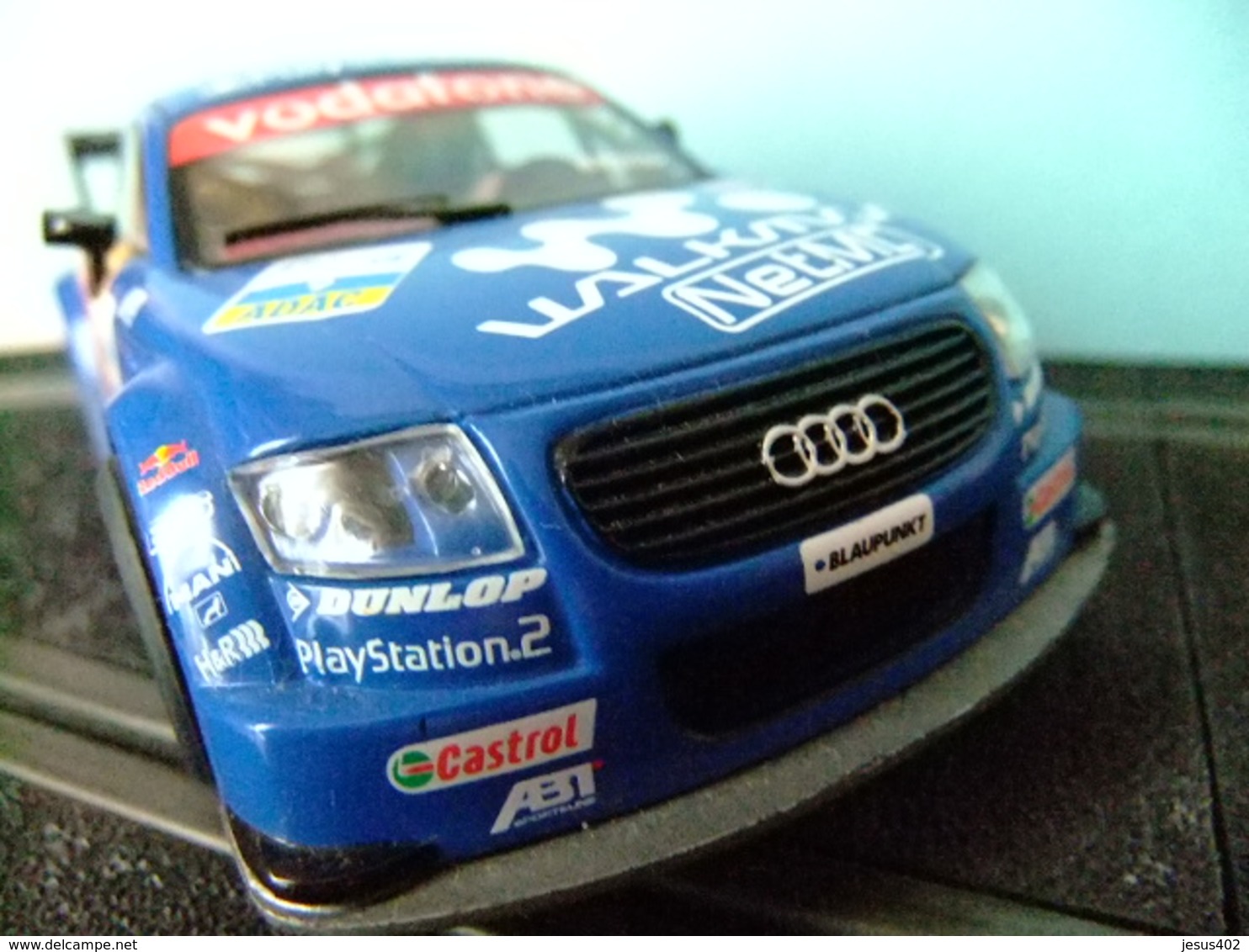 Scalextric Audi TT Avec Lumière Con Luces - Escala 1:32