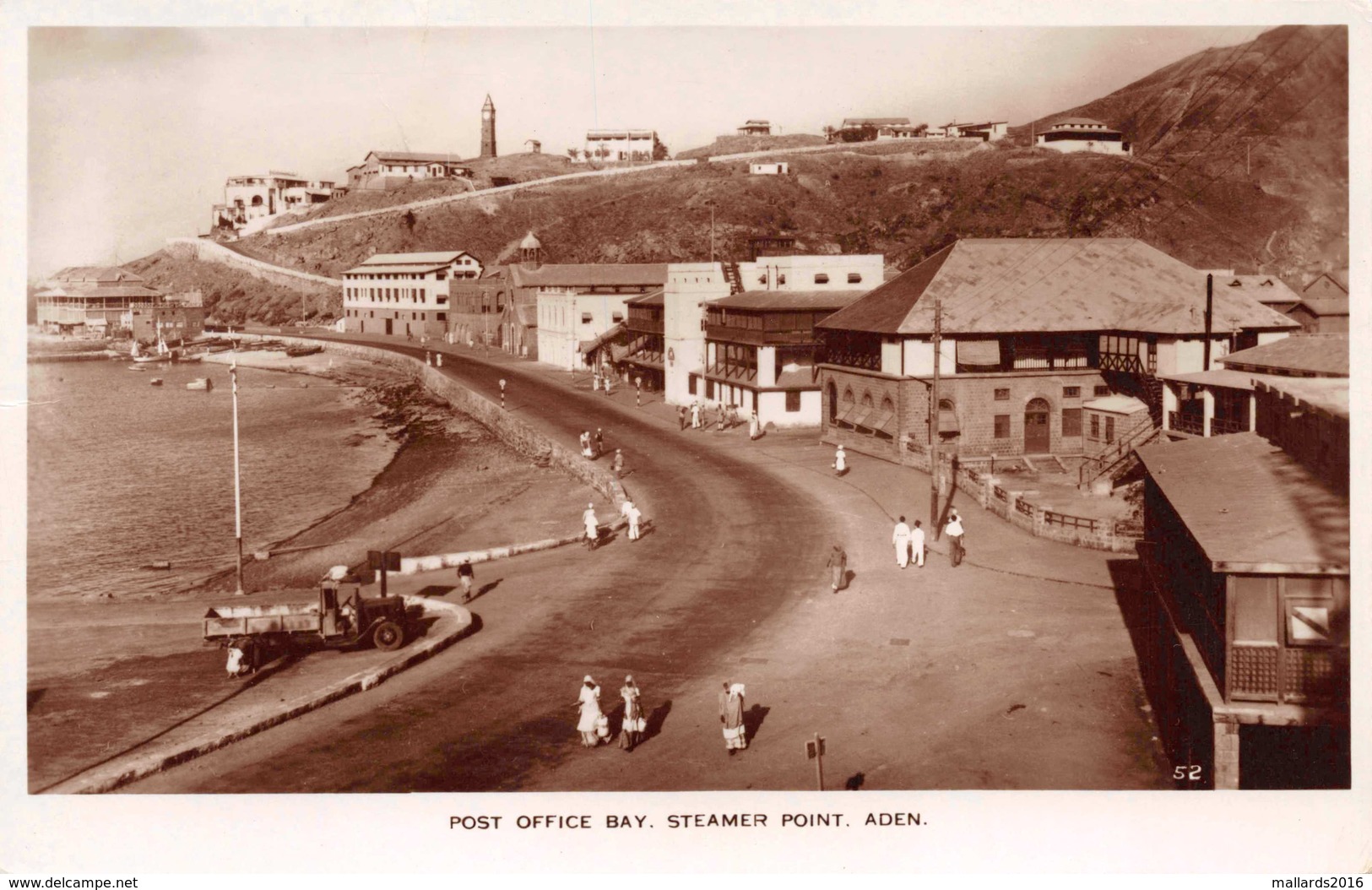 ADEN - STEAMER POINT, POST OFFICE BAY ~ REAL PHOTO POSTCARD #92604 - Yemen