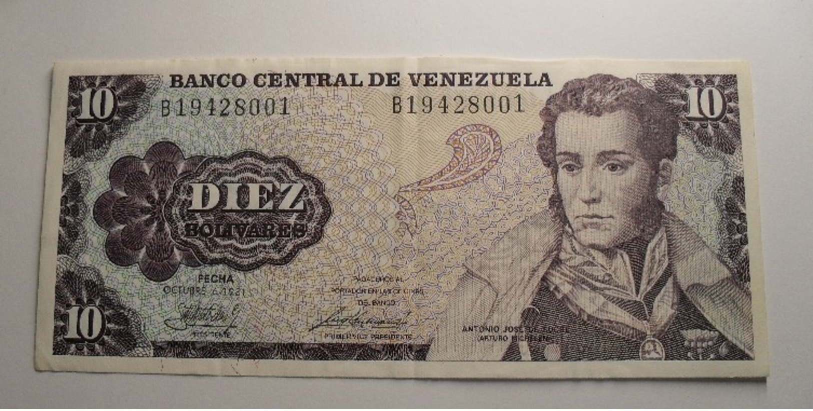 1981 - Vénézuela - 10 BOLIVARES, OCTUBRE 6-1981, B19428001 - Venezuela