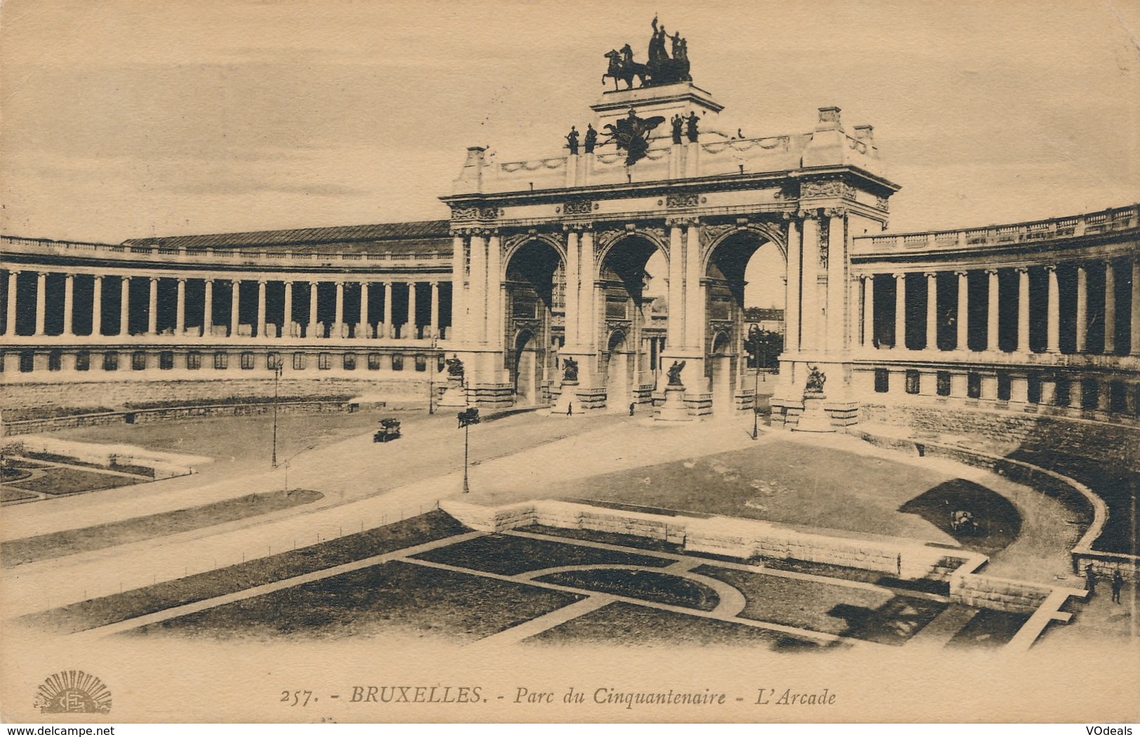 CPA - Belgique - Brussels - Bruxelles - Parc Du Cinquantenaire - L'Arcade - Forêts, Parcs, Jardins