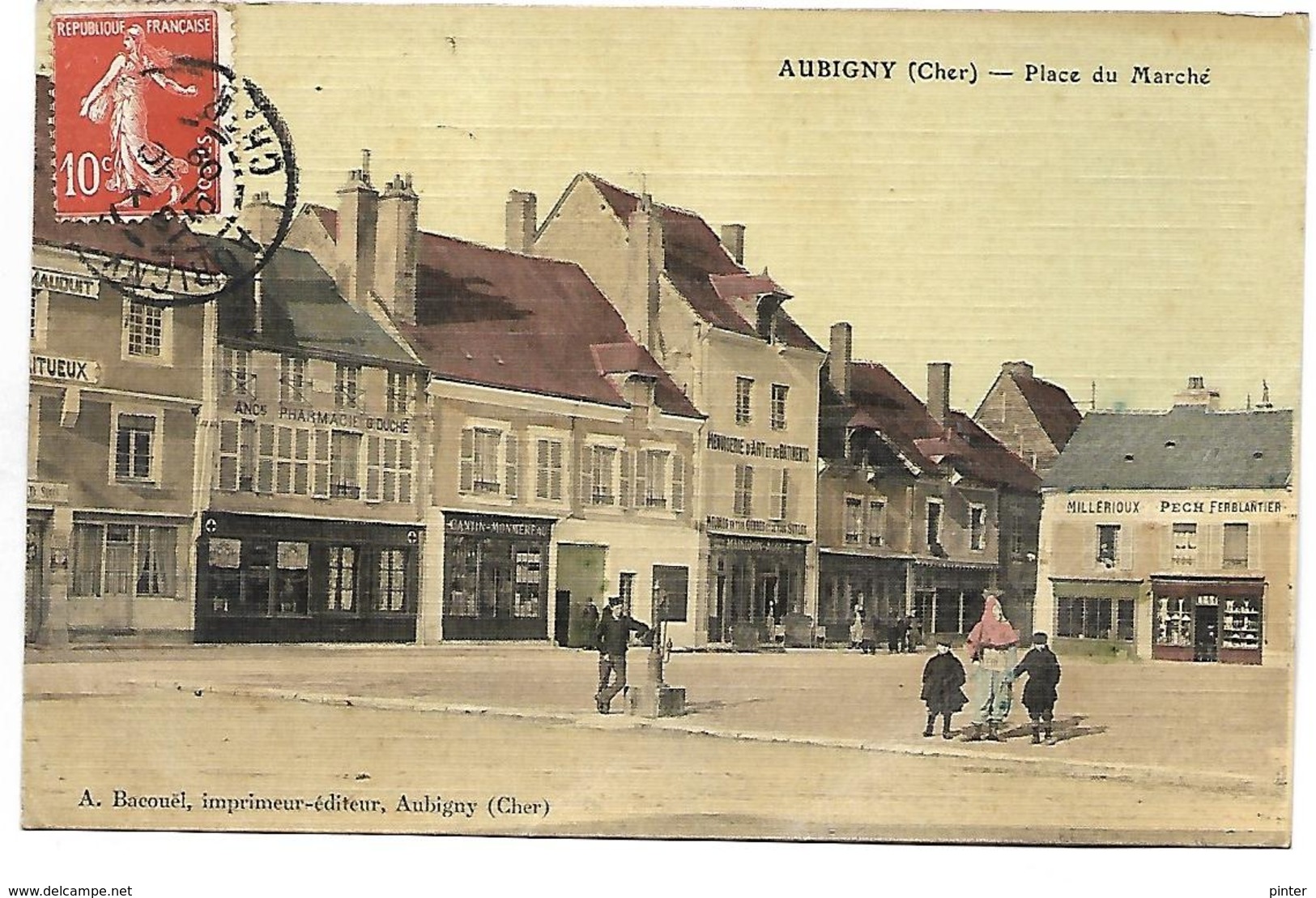 AUBIGNY - Place Du Marché - Aubigny Sur Nere