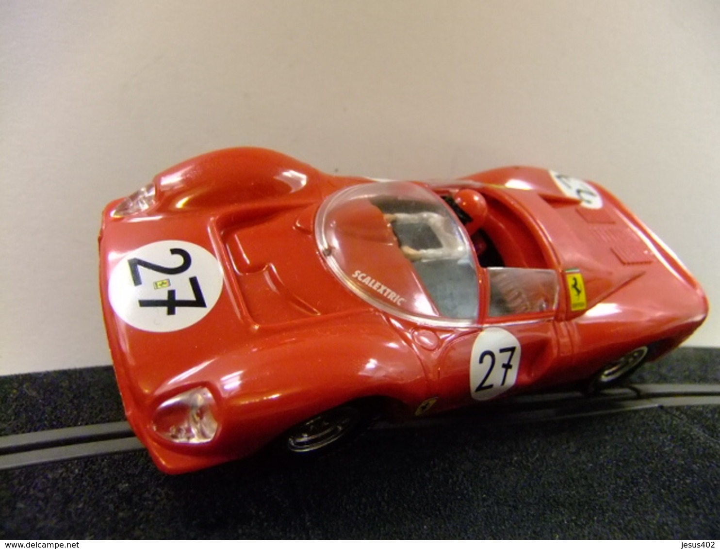 SCALEXTRIC FERRARI GT 330 Rojo 27 - Escala 1:32