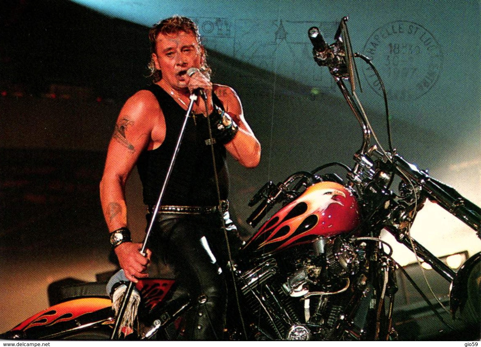 > Célébrités > Chanteurs & Musiciens / JOHNNY HALLYDAY  /LOT  710 - Chanteurs & Musiciens