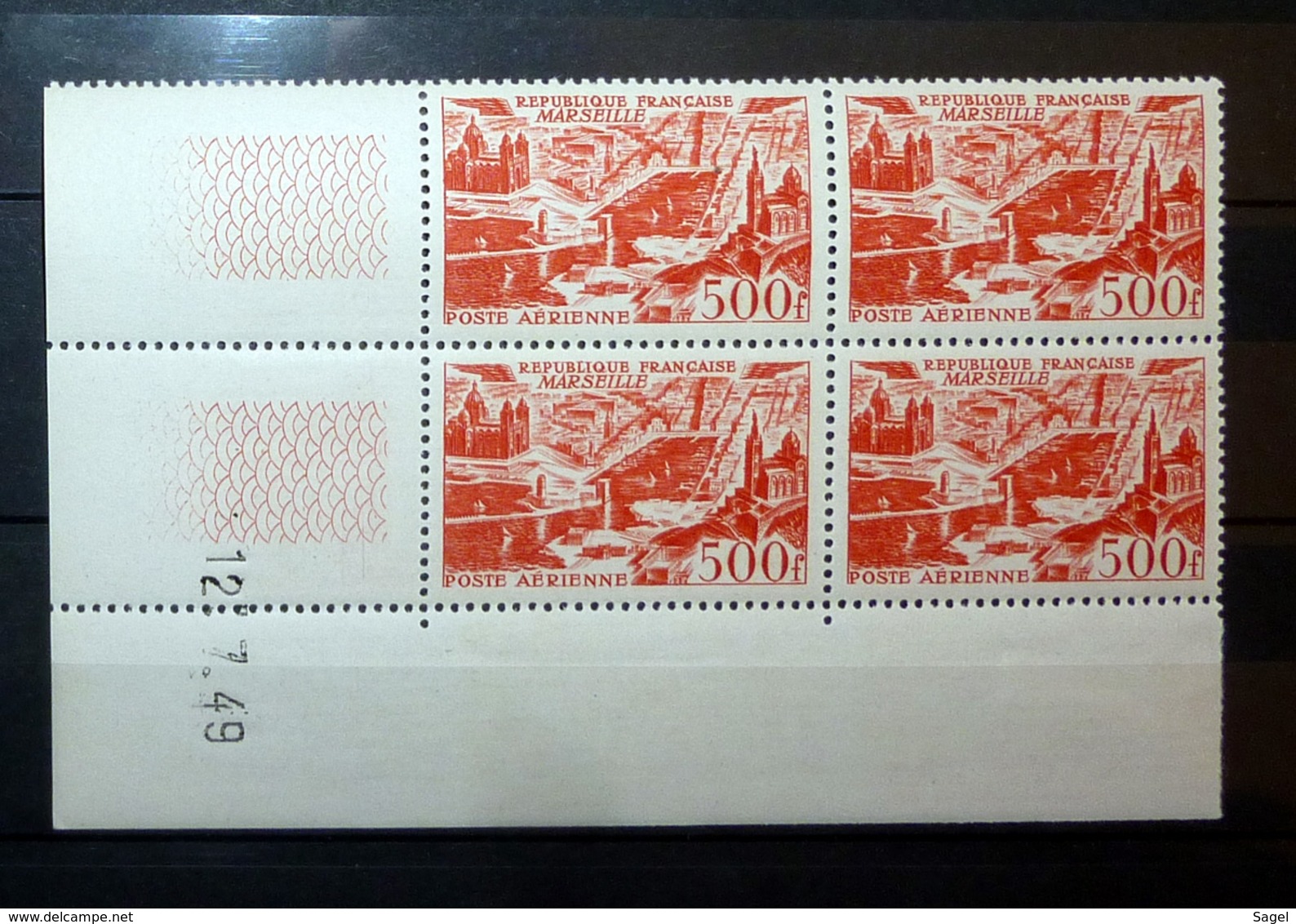 FRANCE COIN DATÉ POSTE AÉRIENNE 1949 N°27A ** (MARSEILLE. 500F ROUGE. COIN DATÉ DE 1949) - Airmail