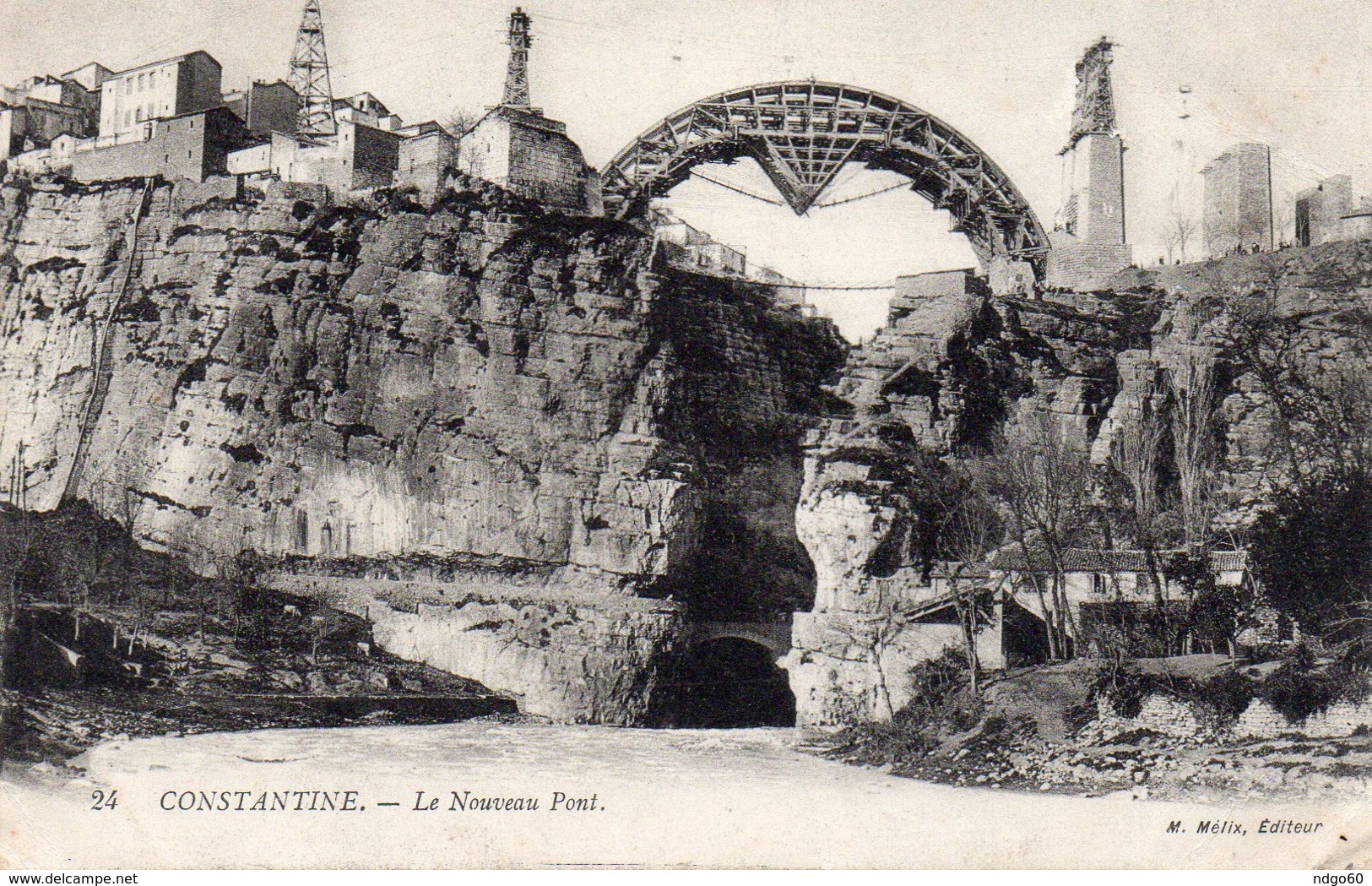 / Constantine - Le Nouveau Pont (en Construction) - Constantine