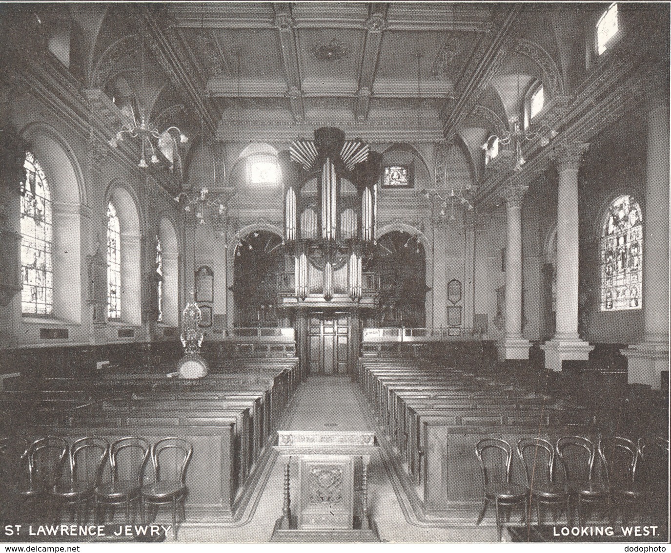 PC59680 St. Lawrence Jewry. Looking East - Monde