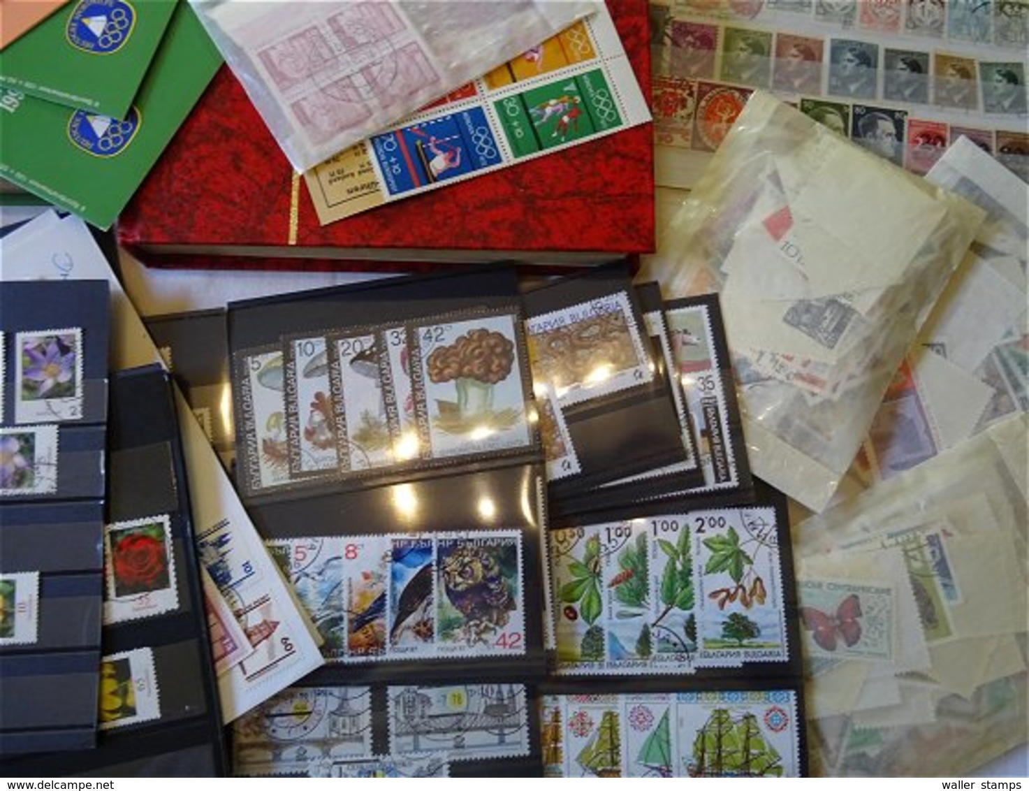 Lot With World Stamps - Vrac (min 1000 Timbres)