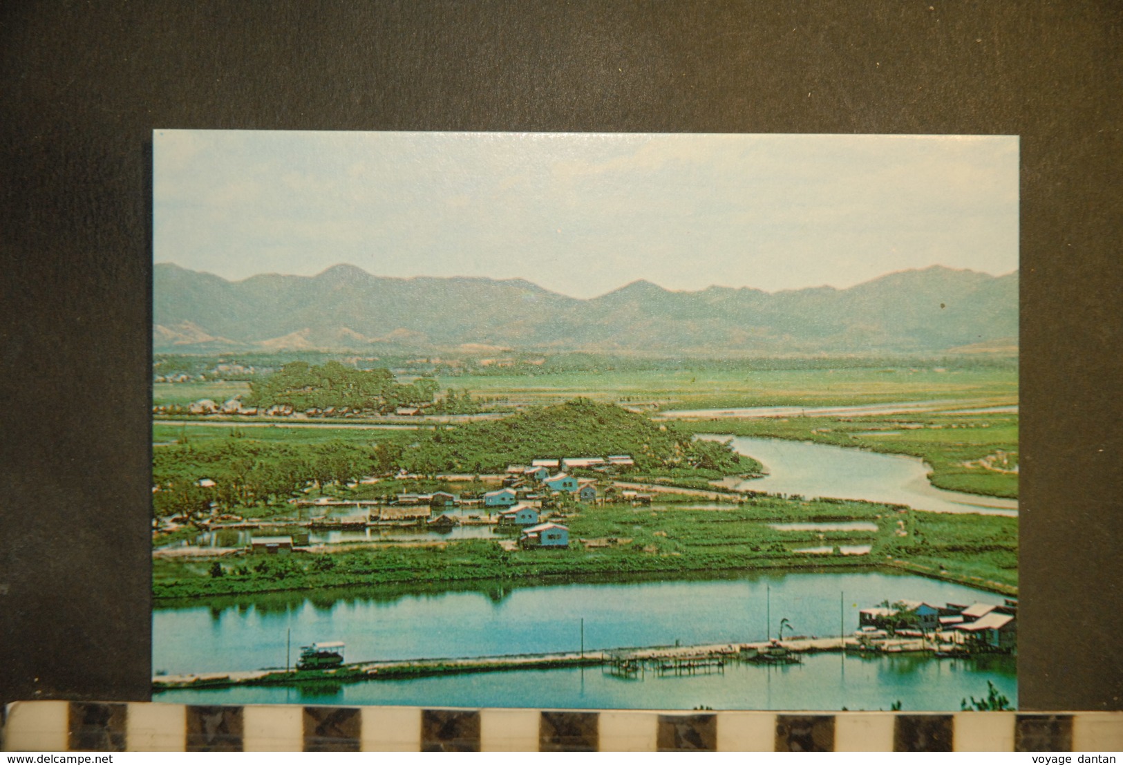 CP, Chine, HONG KONG The Schumchun River Viewed From A Hill At Luckmachow - Chine (Hong Kong)