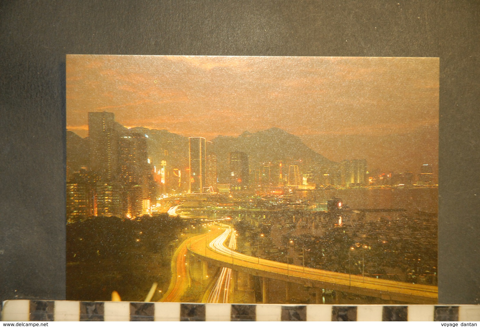 CP, Chine, HONG KONG Night View Of Causeway Bay And Central Hong Kong - Chine (Hong Kong)