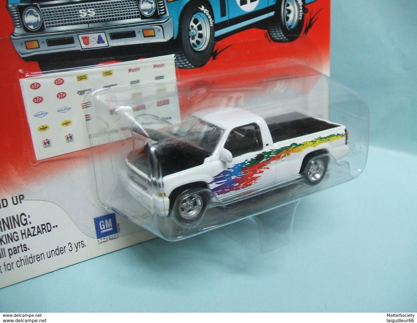 Johnny Lightning - CHEVROLET CHEVY SILVERADO 2000 Pick-up - 2001 Rebel Rods 1/64 - Autres & Non Classés