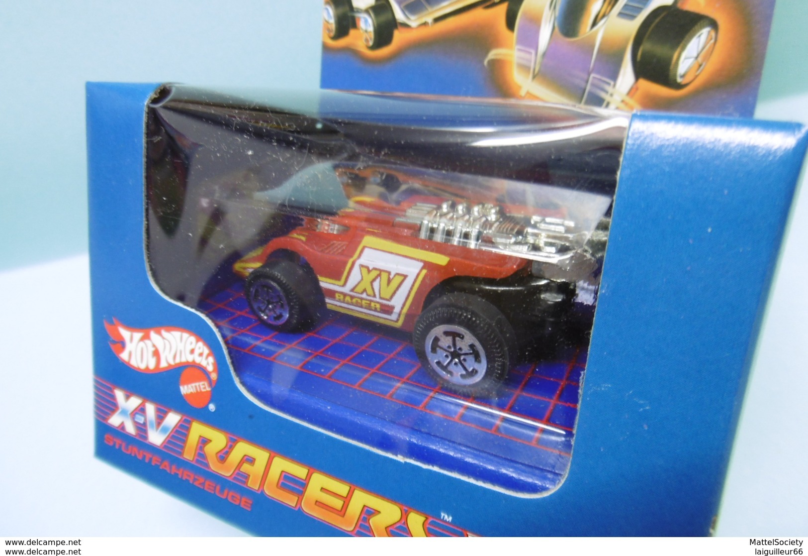 Hot Wheels - X-V Racers XV Rouge 1985 Réf. 2566 HOTWHEELS 1/64 - HotWheels