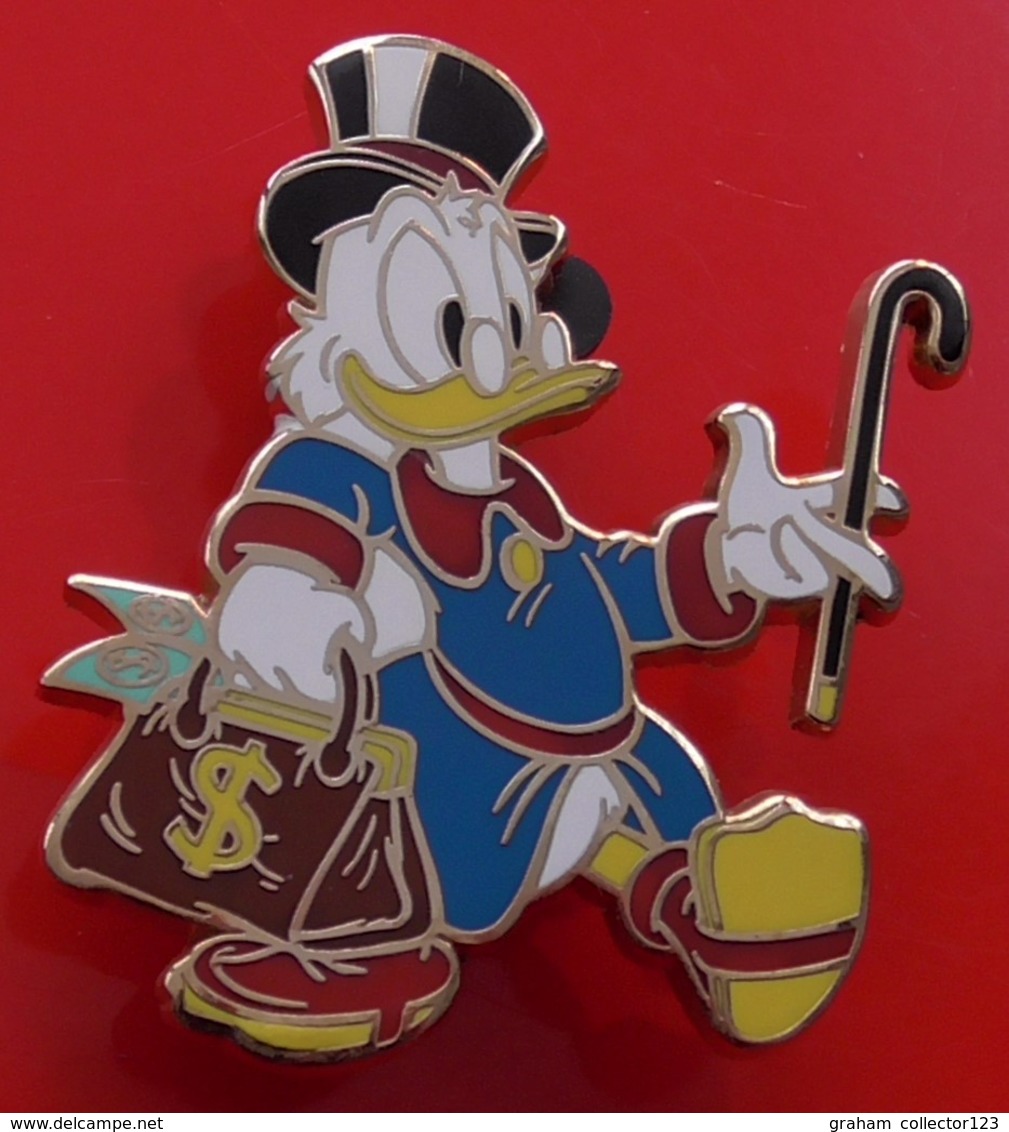 Walt Disney Disneyland Enamel Pin Badge Scrooge McDuck Character - Disney