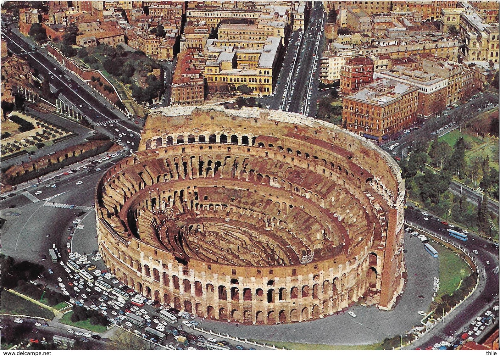 ROMA - Il Colosseo - Le Colisée - Vue Aérienne - Colisée