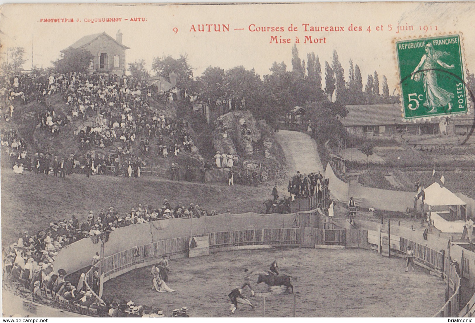 AUTUN  Courses De Taureaux Des 4 Et 5 Juin 1911  Mise à Mort - Autun