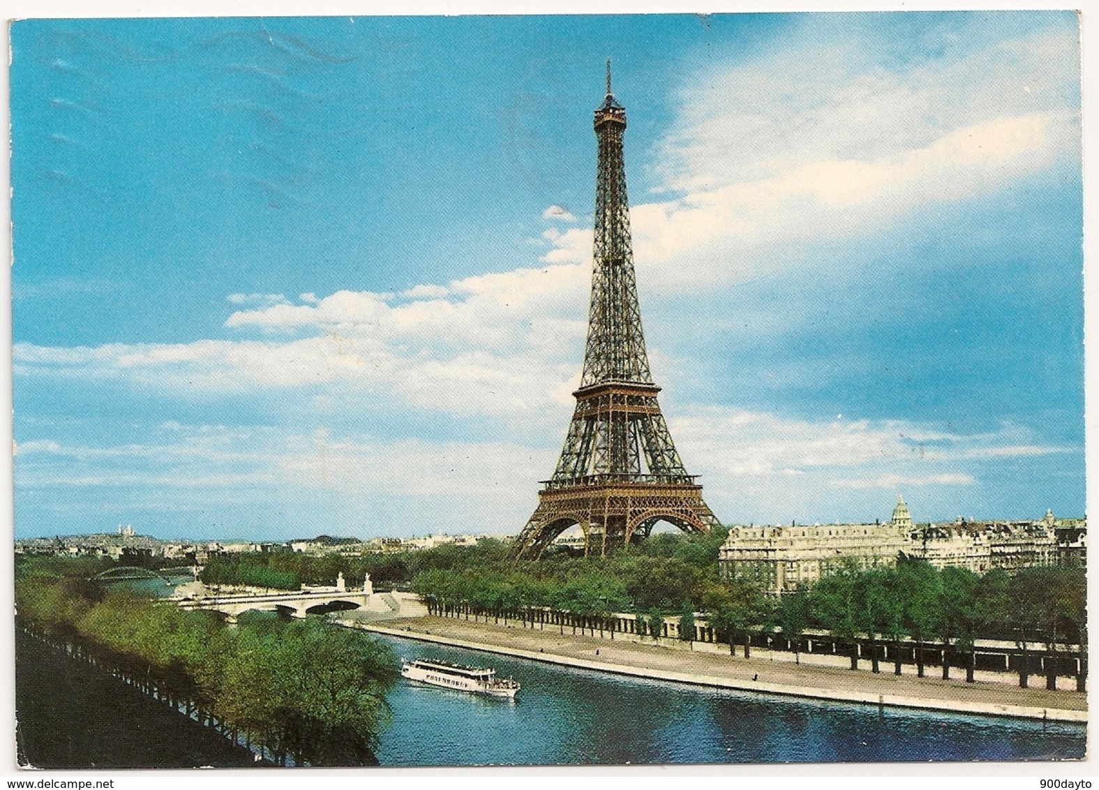 PARIS. La Tour Eiffel. - Eiffeltoren