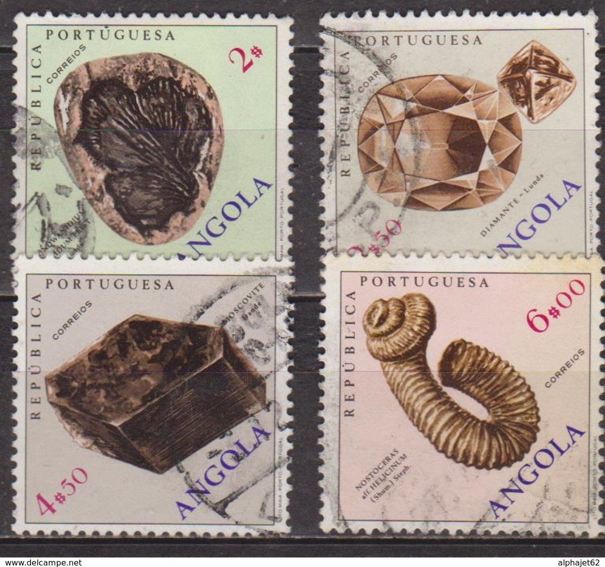 Minéraux Et Fossiles. - ANGOLA - Gondwanadium, Diamant, Moscovite, Nostoceras - 1970 - Angola
