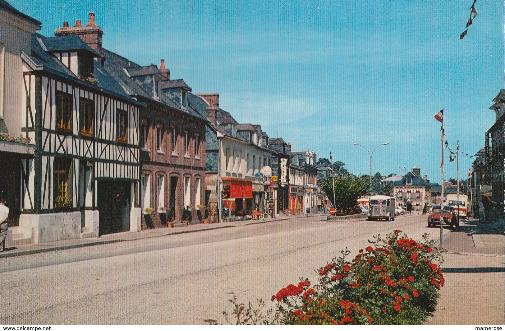 BOSC-LE-HARD (76). Rue Avec Commerces, Banque Crédit Agricole. Voitures, Fourgon Citroën - Andere & Zonder Classificatie