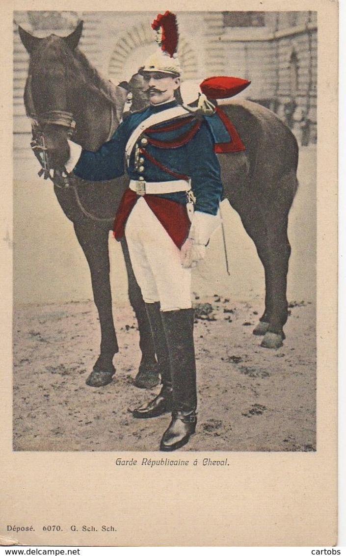 Militaria Garde Républicaine à Cheval - Uniformes