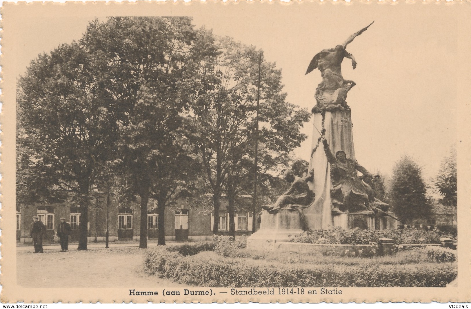 CPA - Belgique - Hamme - Le Monument Et La Gare - Hamme