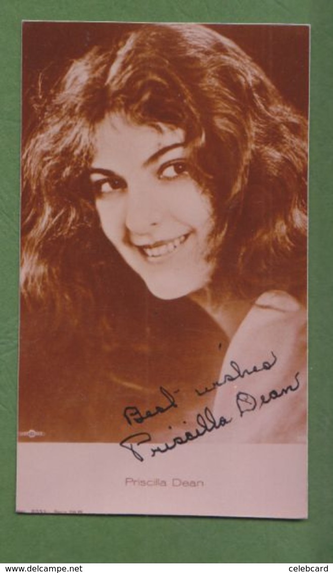 PRISCILLA DEAN  Original Signed Photo AUTOGRAPHE / AUTOGRAMM  8/13,5 Cm - Autres & Non Classés