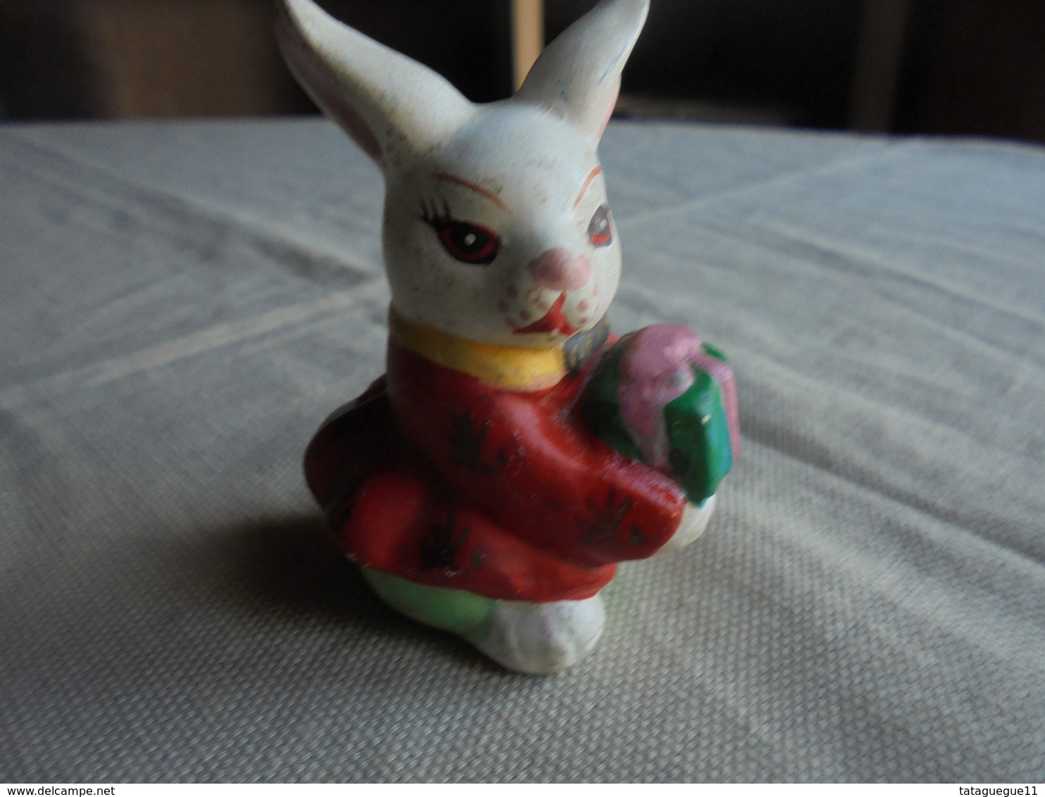 Ancien - Petit Lapin En Plâtre - Animals