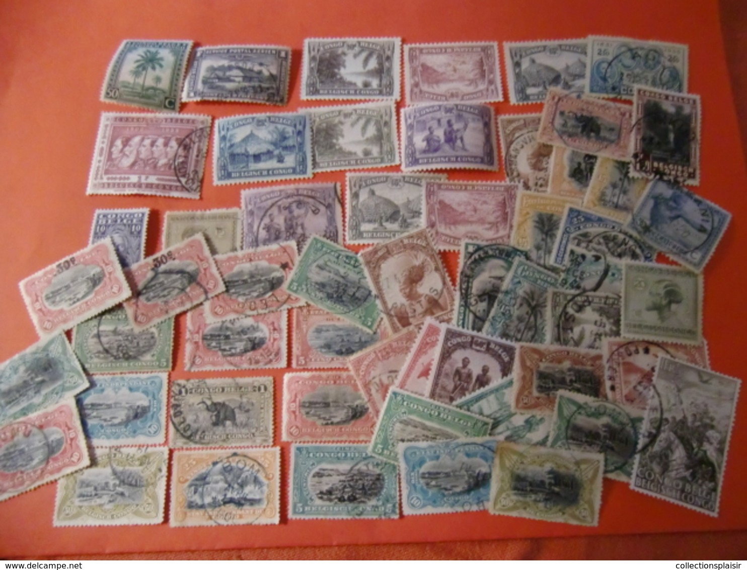 ENSEMBLE + DE 5000 TIMBRES FRANCE EUROPE ET MONDE A RANGER/LIQUIDATION