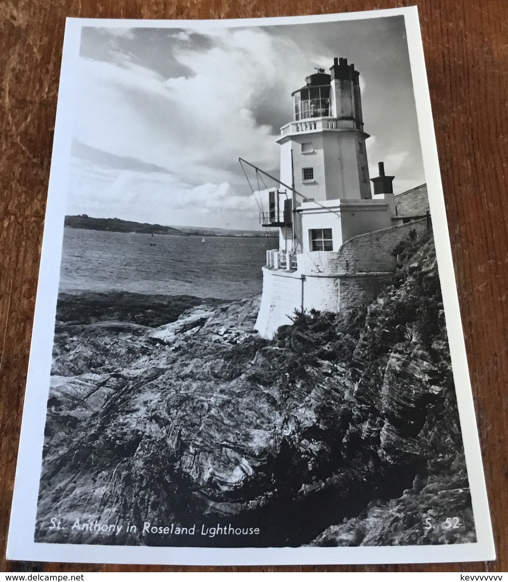 St. Anthony In Roseland Lighthouse ~ Cornwall, U.K. - Phares