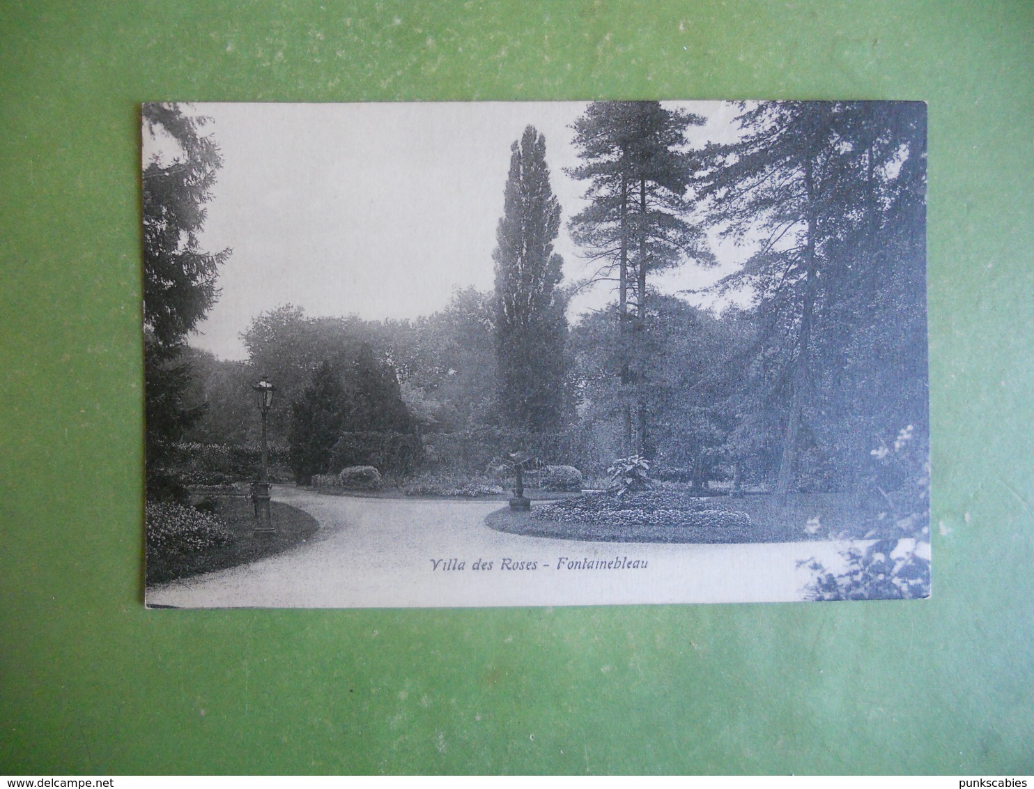 CPA AVON FONTAINEBLEAU VILLA DES ROSES  ECRITE 1934 PAR MARIE HIRTZEL  SUPERBE PAS COURANTE - Fontainebleau