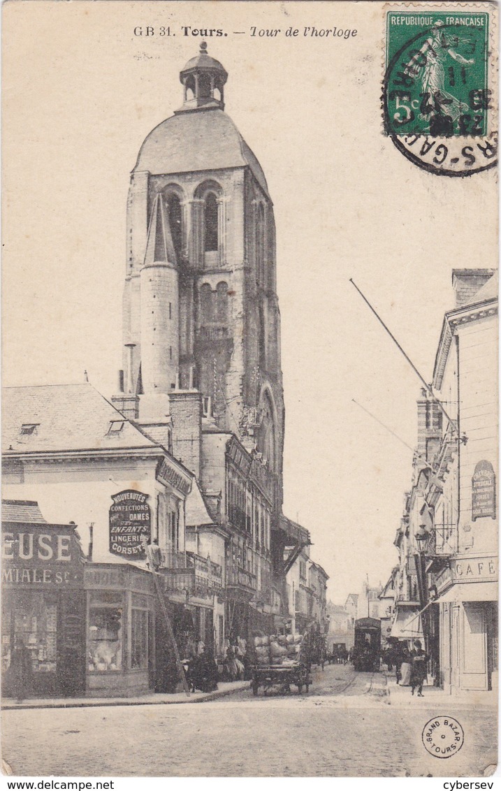 TOURS - Tour De L'Horloge - Commerces - Café - Tram - Tours