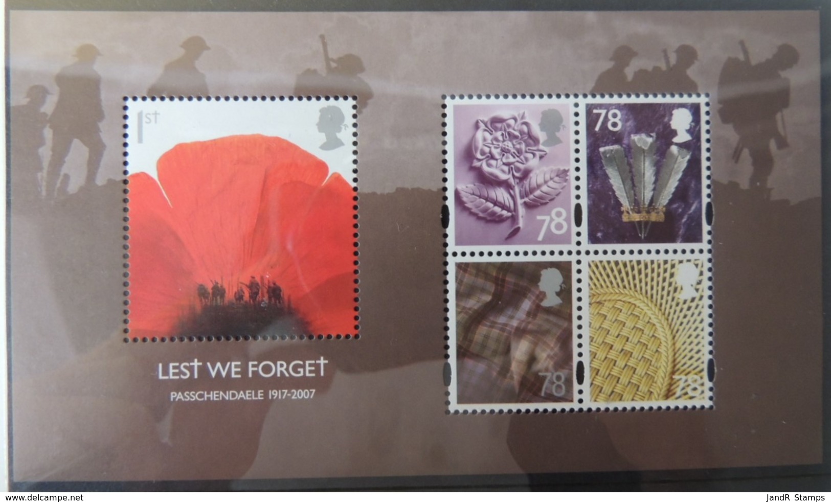 GREAT BRITAIN 2007 LEST WE FORGET MINIATURE SHEET MS2796 UNMOUNTED MINT WWI PASSCHENDAELE POPPY MILITARIA - Unused Stamps