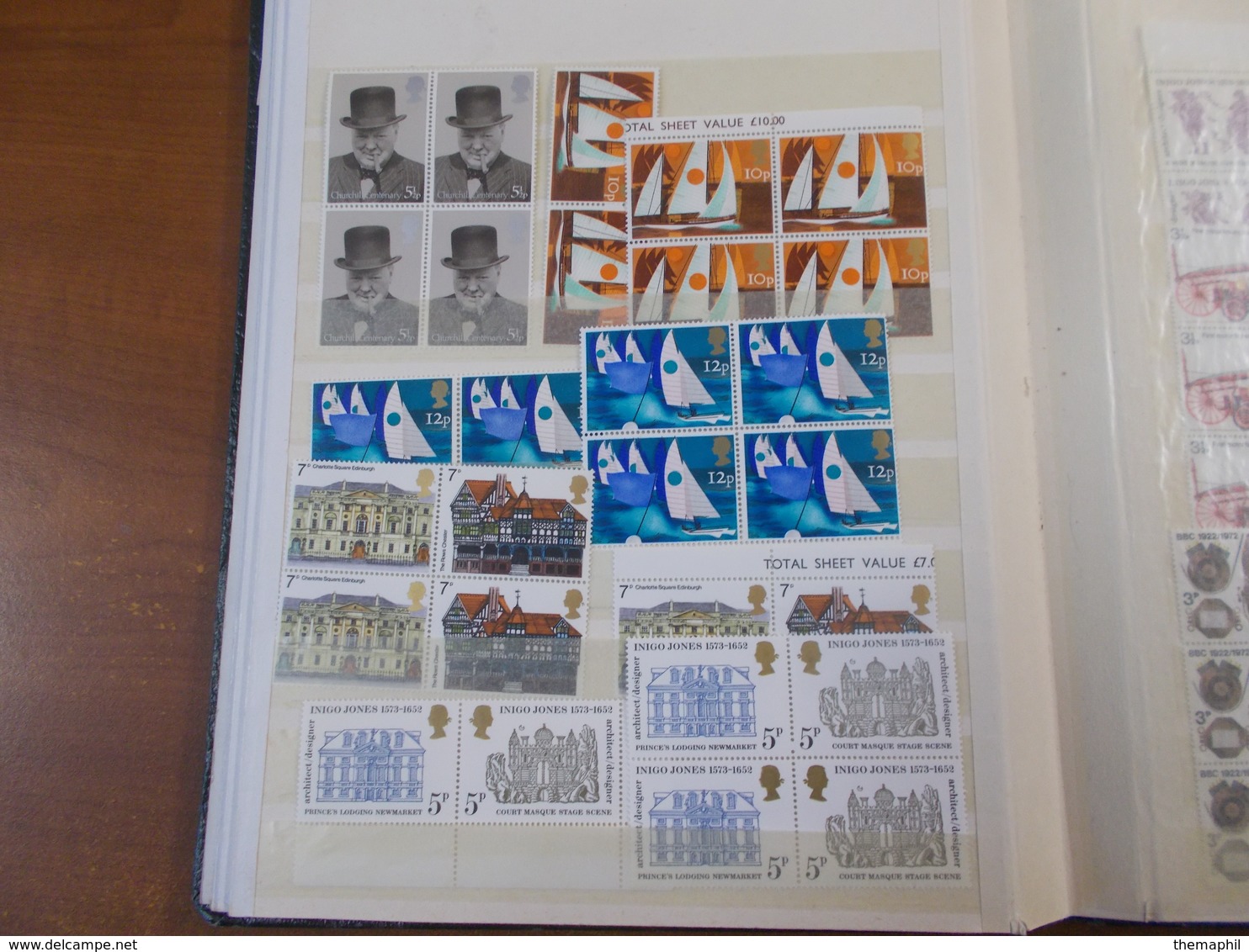 lot n° 497 EUROPE ..un classeur de timbres neufs **