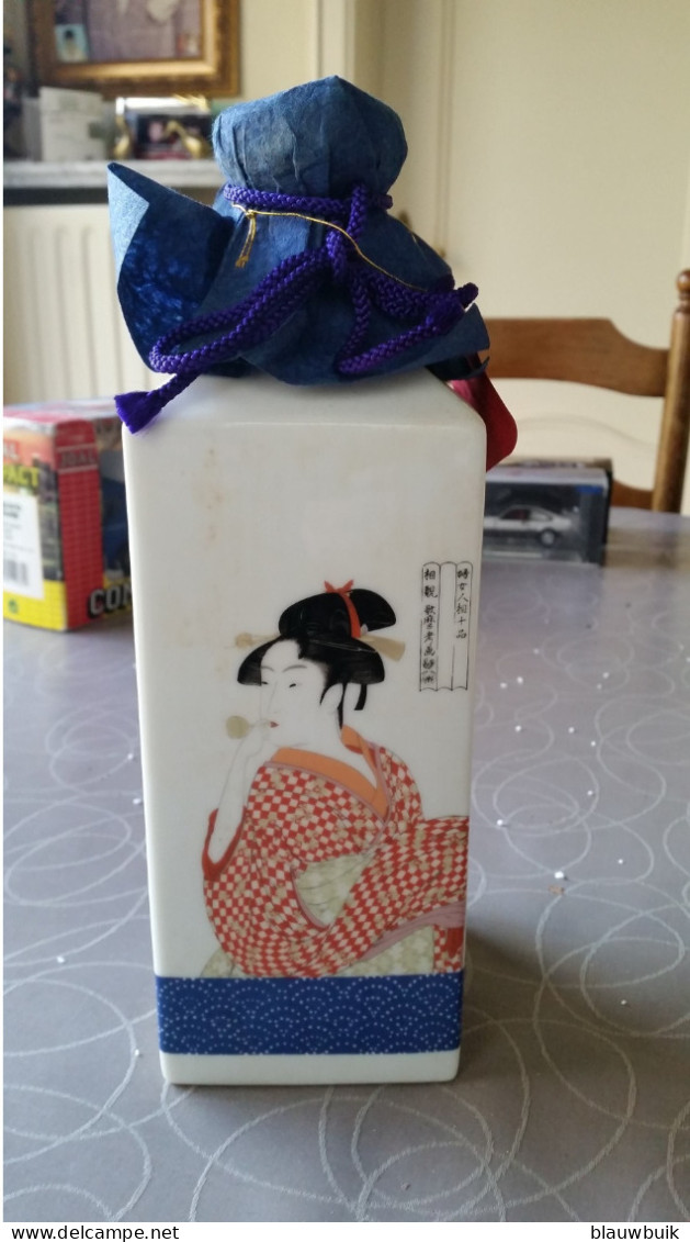 Rashomon Sake Wit Keramisch Fles Met Stop Ukiyoe Utamaro Minoyaki Japan Zeldzaam - Other & Unclassified