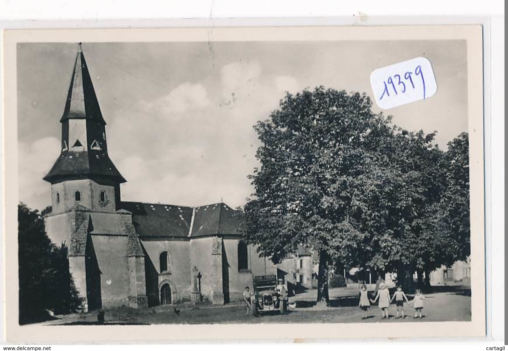 CPA-19399 -87-Laurière -Carte Photo Eglise  -Belle Animation- Envoi Gratuit - Lauriere