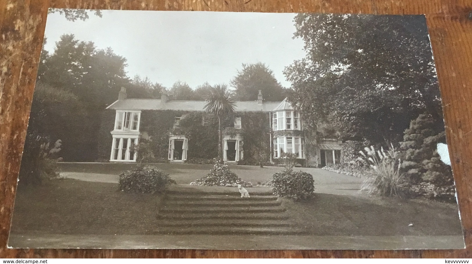 House & Garden B&w Photo Card - To Identify