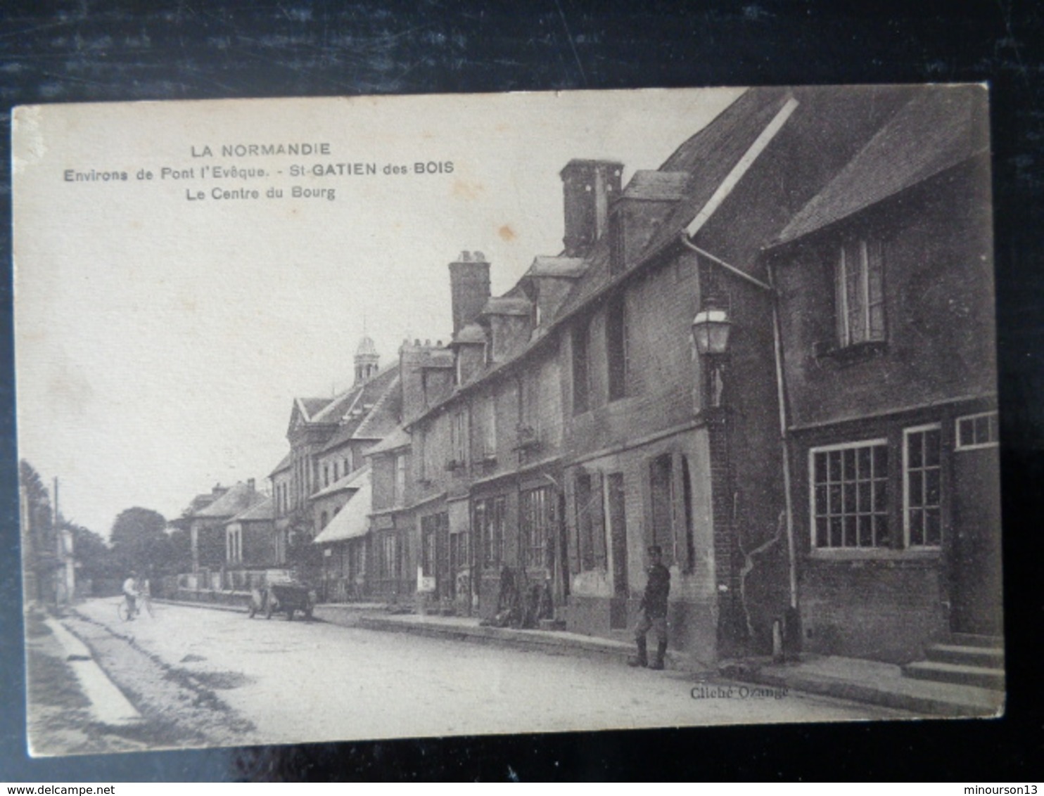 SAINT GATIEN DES BOIS : LE CENTRE DU BOURG - Autres & Non Classés